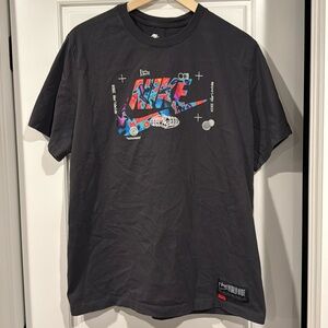 Men’s Nike Worldwide Tee